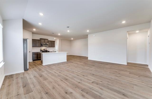 Foto del edificio - 4112 Limestone Blf Dr