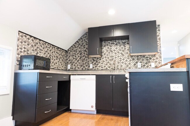 Foto del edificio - 303 Webster St