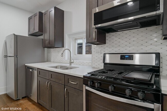 Foto del edificio - 1719 W 18th St