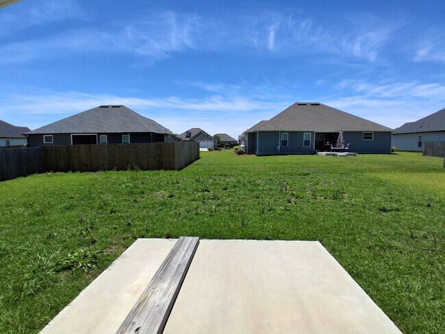 Foto del edificio - Beautiful 4 Bedroom Home in North Lowndes ...