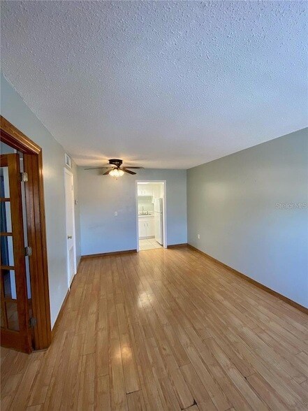 Foto del edificio - 551 Flemming Way