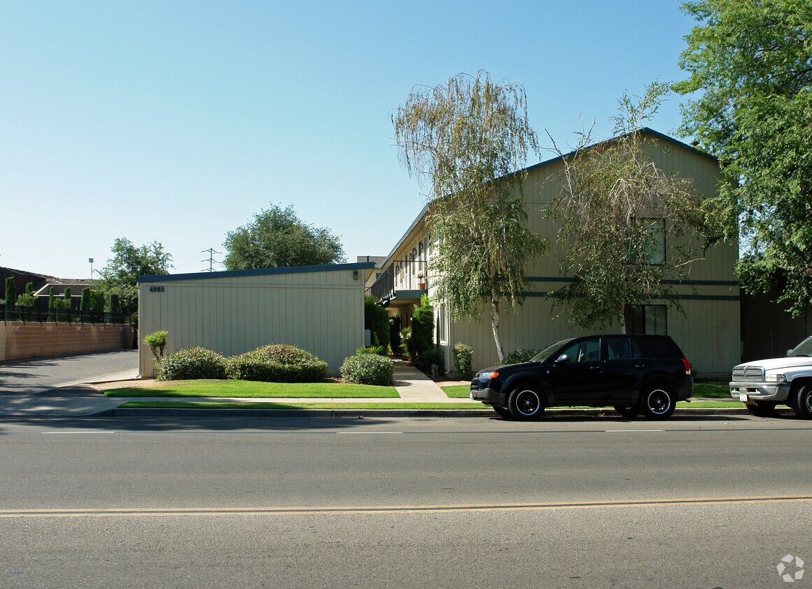 Foto del edificio - 4303 N Emerson Ave
