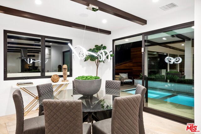 Foto del edificio - 1015 N Tigertail Rd