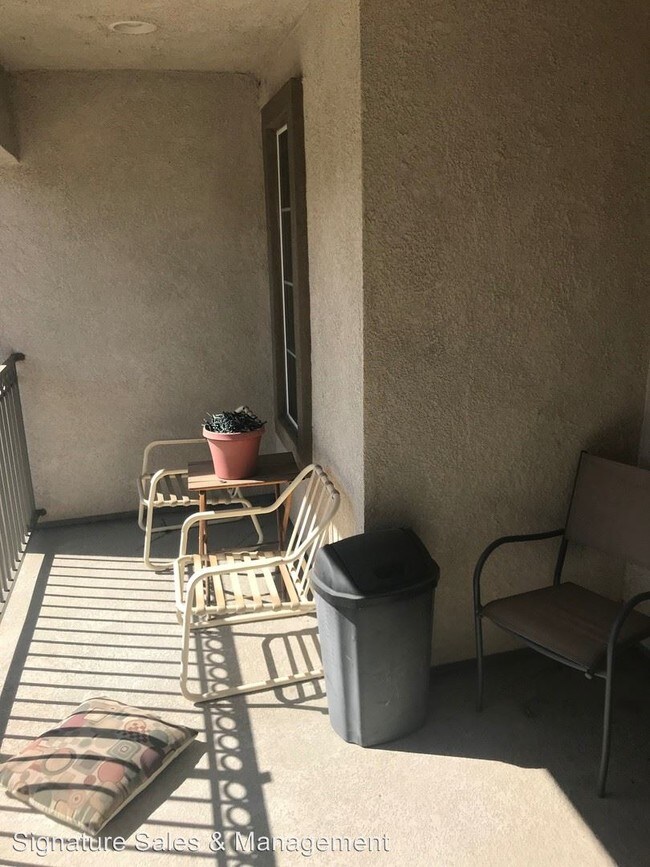 Foto del edificio - 4 br, 2.5 bath House - 1135 W Chase Circle