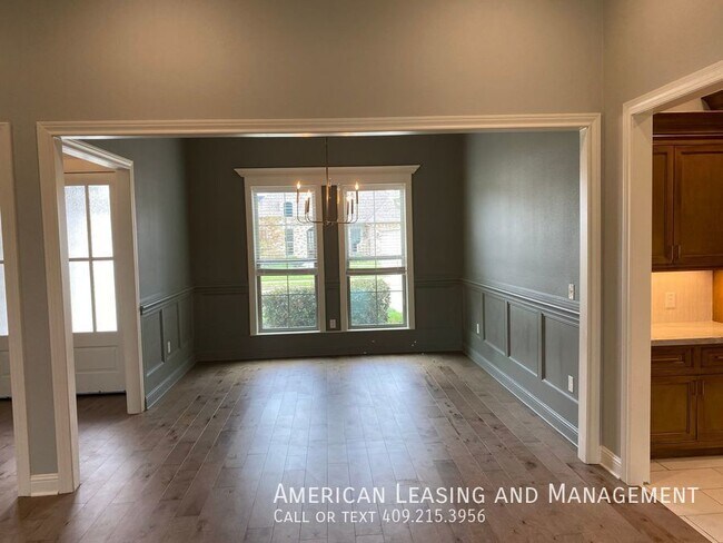 Building Photo - Gorgeous New 4 Bedroom Home Available!