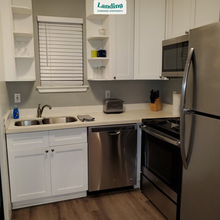 1132 Carondelet St Unit 3.1320524, New Orleans, LA 70130 Room for