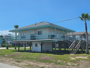 Building Photo - 3726 Concho Key
