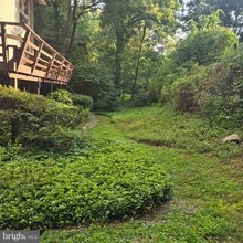 Building Photo - 10612 Crossing Creek Rd