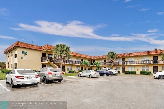 Foto del edificio - 1335 S Dixie Hwy