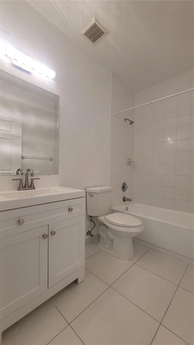 Foto del edificio - 33 E 20th St