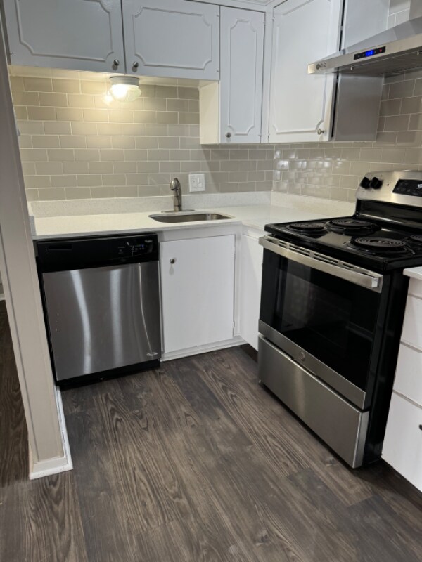 Building Photo - 672 S 42nd St