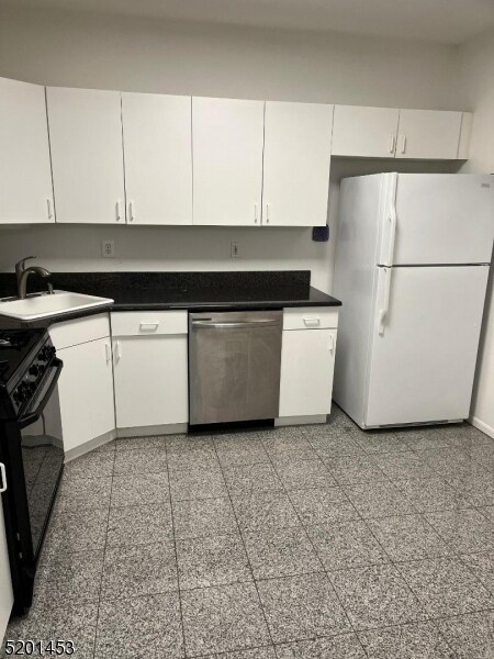 Building Photo - 1705 Park Pl