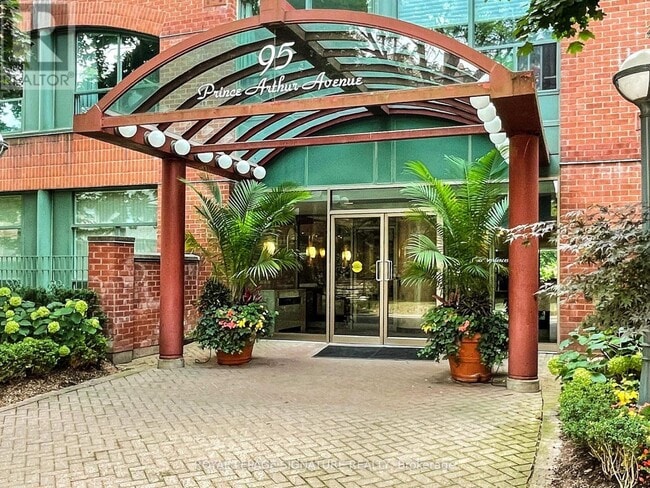 Photo du bâtiment - 95 Prince Arthur Ave