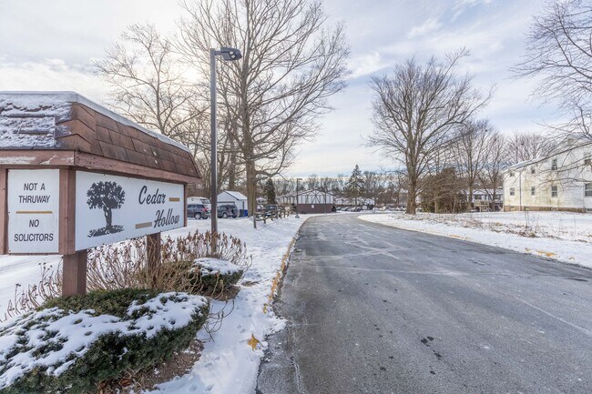 Foto del edificio - 2 Bedroom Townhouse in Cedar Hollow