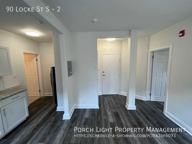 Building Photo - Locke St S - Unit 2 Private Laundry, Parking and AC