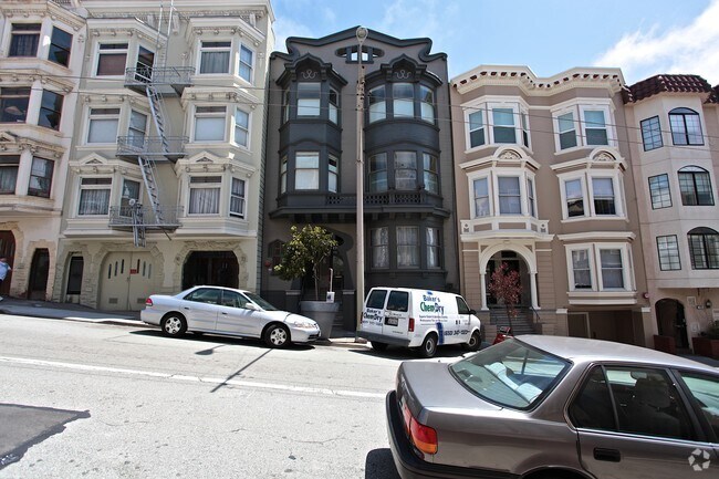 Building Photo - 1555-1561 Sacramento St