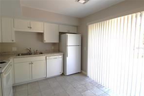Foto del edificio - 524 Briarwood Rd
