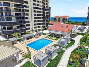 Building Photo - 3966 N Ocean Dr