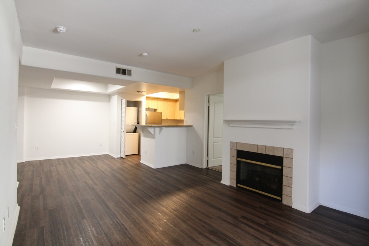 Primary Photo - 3420 Sawtelle Blvd