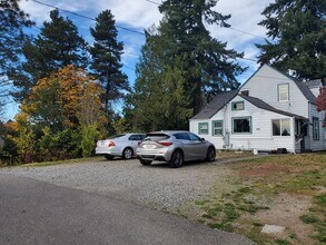 Building Photo - 3414 N 7th St