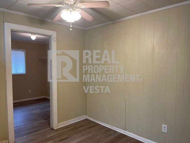 Foto del edificio - Three Bedroom House in South Macon