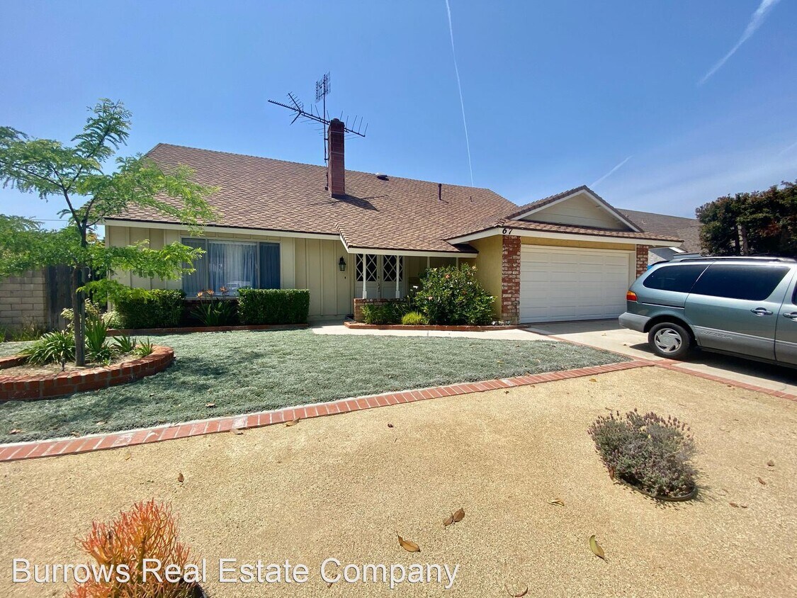 Primary Photo - 4 br, 3 bath House - 67 N. Brookshire