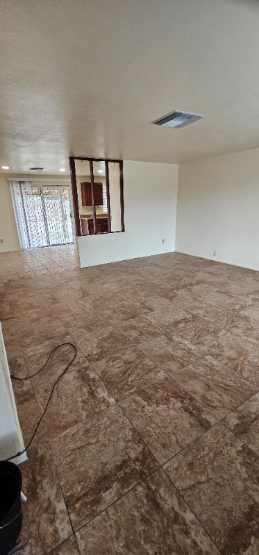 Building Photo - 2611 W Vereda Verde