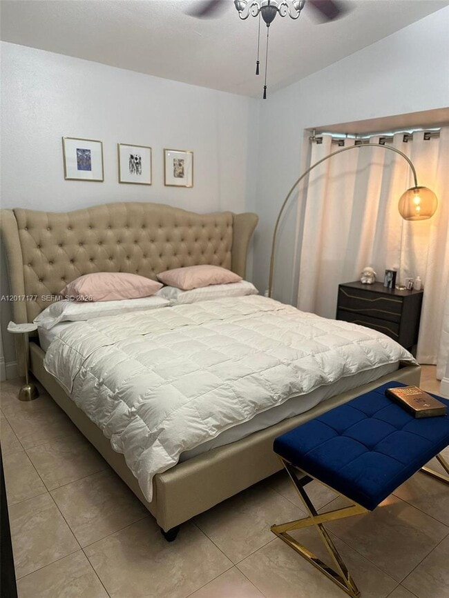 Foto del edificio - 1595 SW 122nd Ave