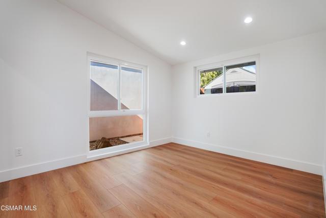 Foto del edificio - 7806 Kentland Ave