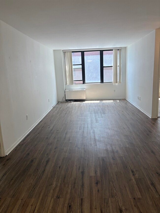 Building Photo - 9019 Wall St