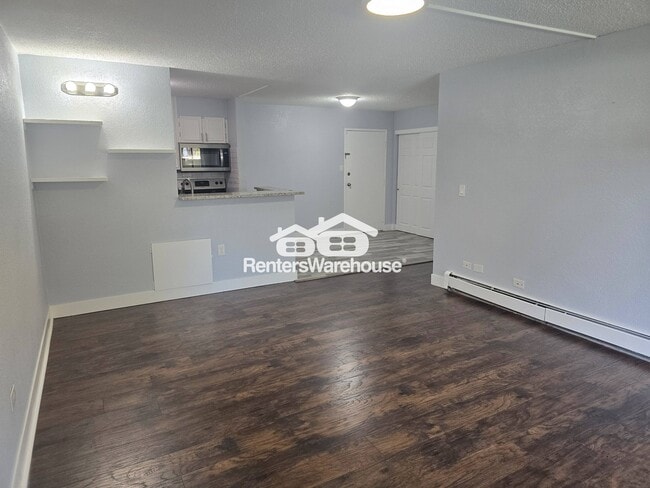 Building Photo - 2281 S Vaughn Way