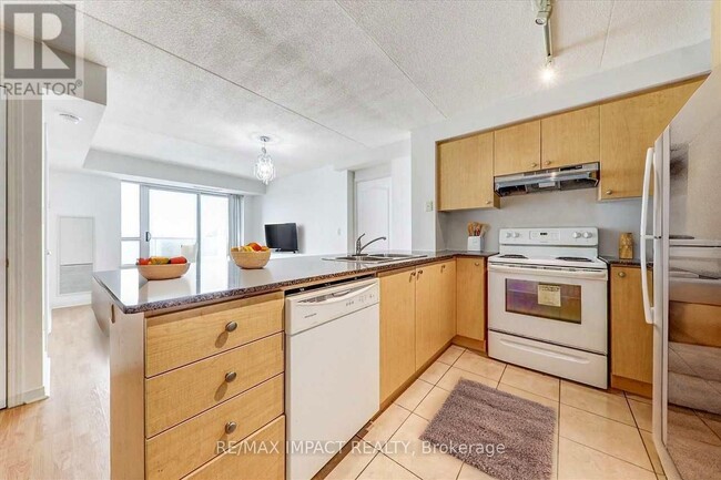 Building Photo - 4600 Steeles Ave E