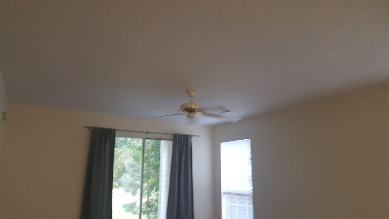 Primary Photo - 2 Bedroom Condo in River Oaks
