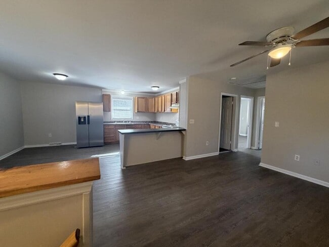 Building Photo - 150 Nature's Own Rd