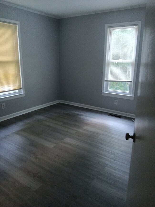 Foto del edificio - 204 East 16th St SW