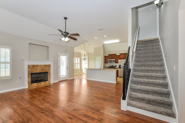 Foto del edificio - 3080 Greenhouse Dr