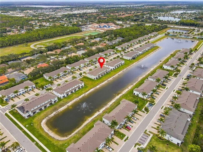 Foto del edificio - 15376 Wildflower Cir