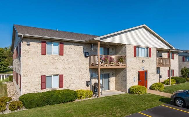 Interior Photo - Shade Tree Estates