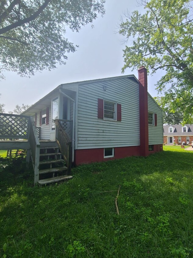 Building Photo - Charming 4 Bedroom, 2 Bath Home In Bellefonte