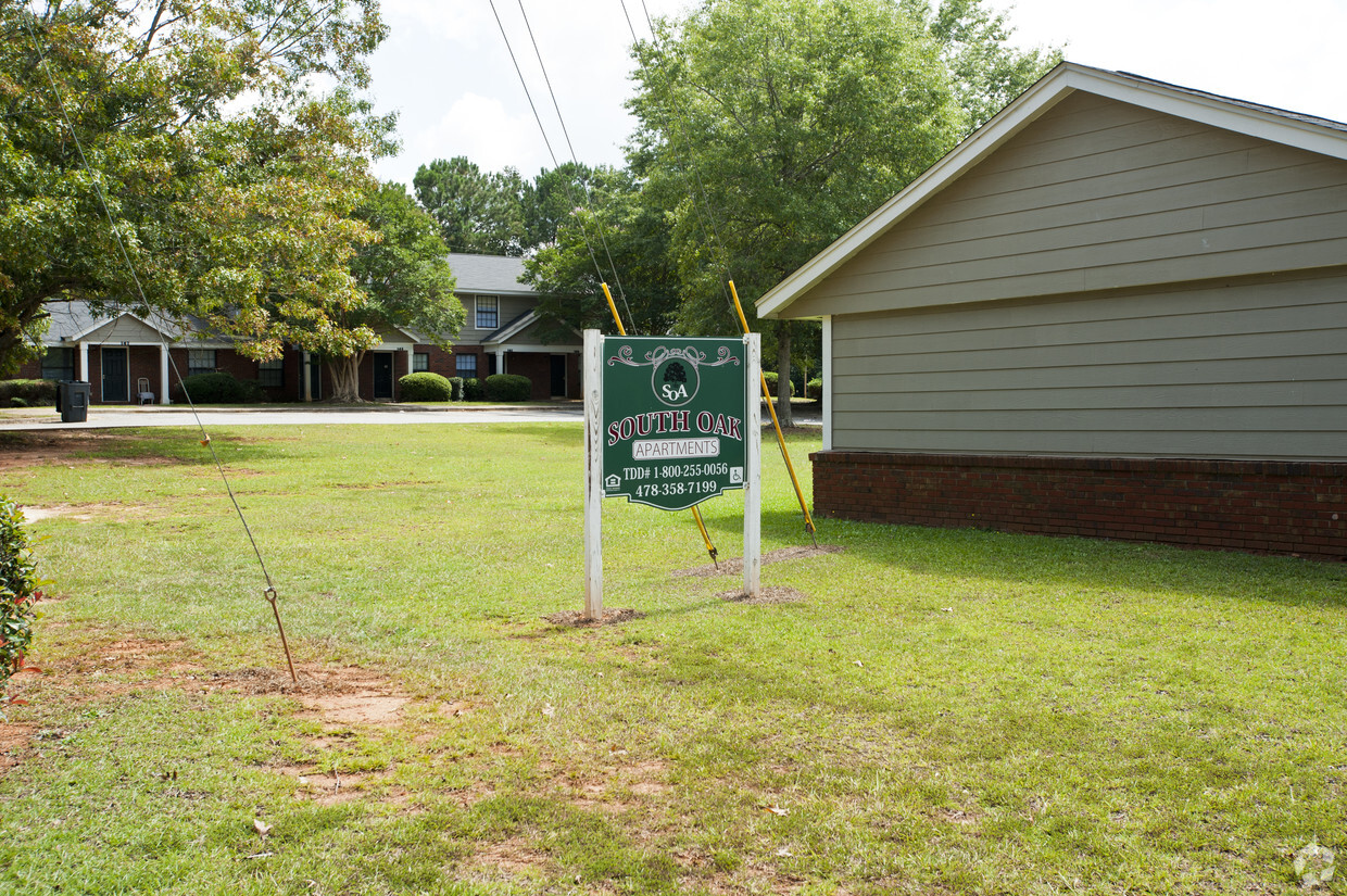 Foto principal - South Oak Apartments