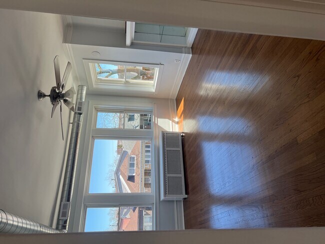Foto del edificio - 6136 S Mozart St