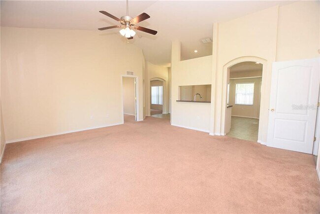 Building Photo - 3943 Talon Crest Dr