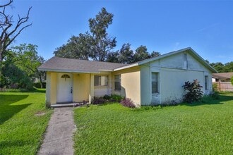 Building Photo - 11507 Valencia Dr