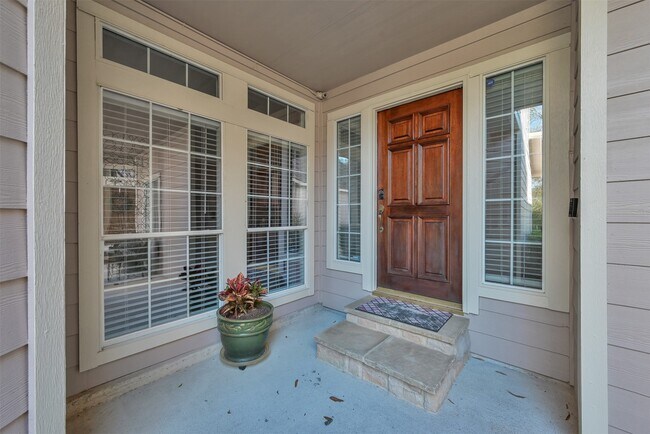 Foto del edificio - 115 E Greenhill Terrace Pl