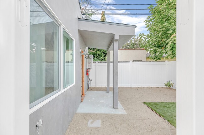 Foto del edificio - 11485 Cumpston St