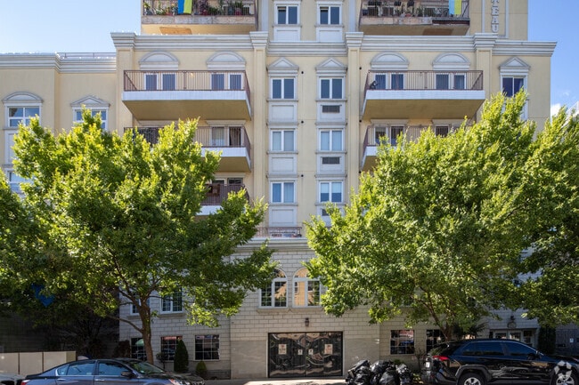 Building Photo - The Grand Chateau