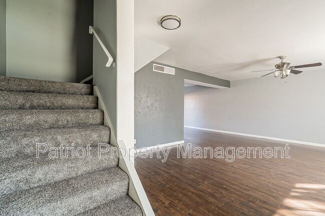 Foto del edificio - 8331 E Thomas Rd