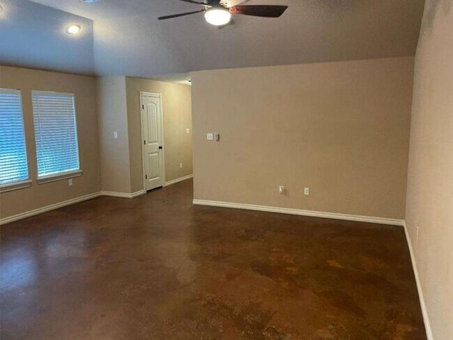 Foto del edificio - 2513 SW E Ave