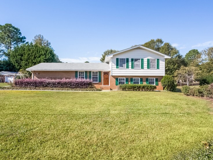 Foto principal - 1787 Old Salem Road SE