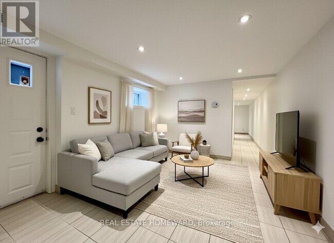 Photo du bâtiment - 220 Pape Ave